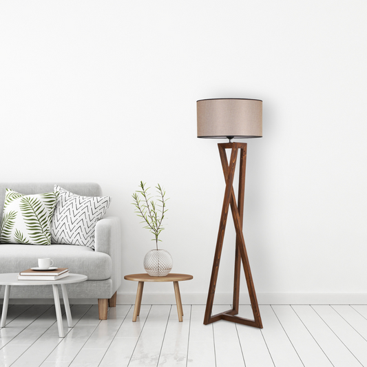 Design-Stehleuchte Holz und Stoff